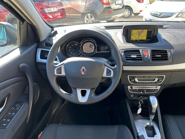 RENAULT MEGANE ESTATE LIMITED 1.5 DCI AUTO SPANISH LHD IN SPAIN 92K SUPERB 2011